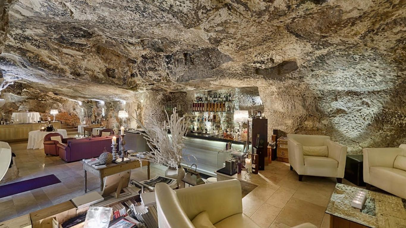 Locanda Don Serafino Historical Boutique Hotel