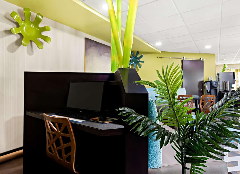 Business center Photo