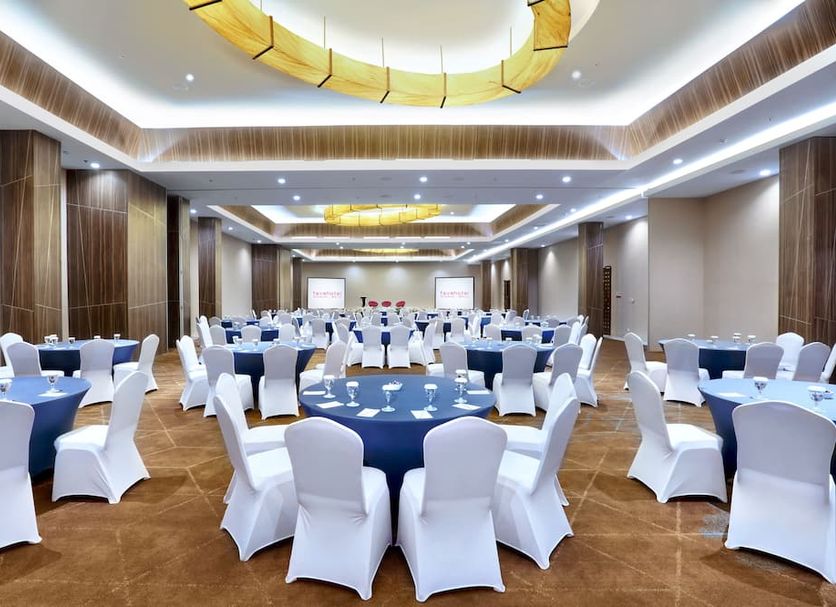 Banquet hall Photo