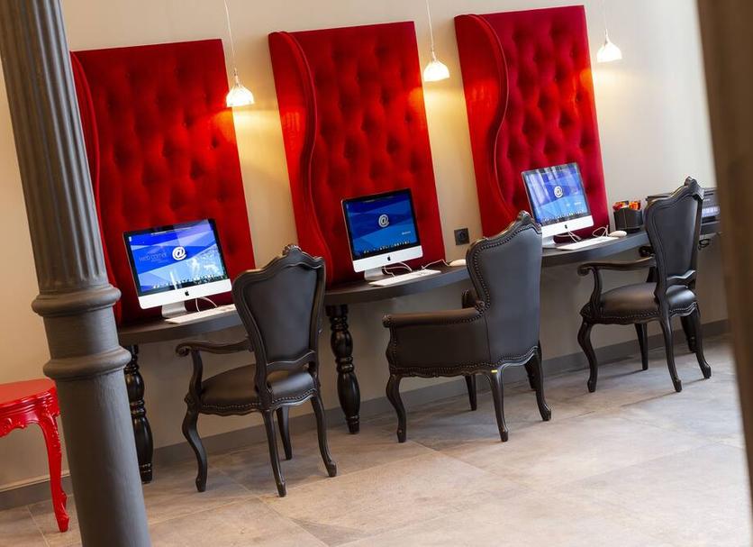Business center Photo
