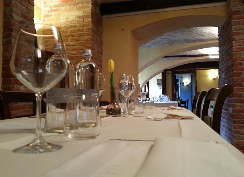 Dining room Photo
