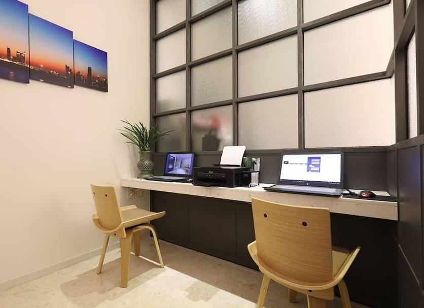 Business center Photo