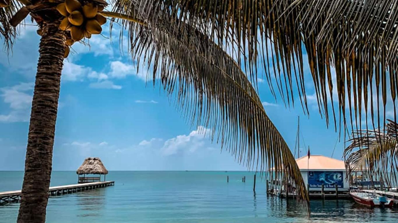 Isla Bonita Yacht Club