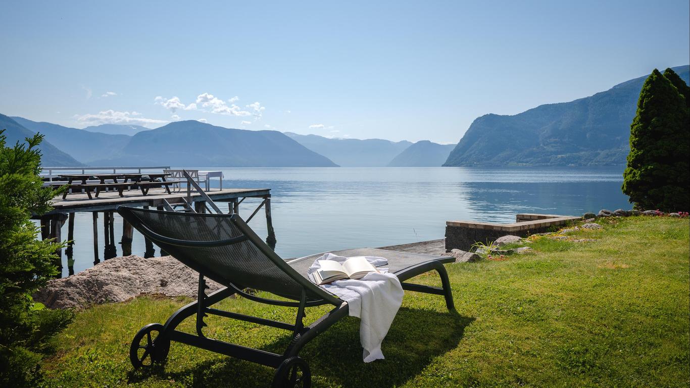 Leikanger Fjordhotel