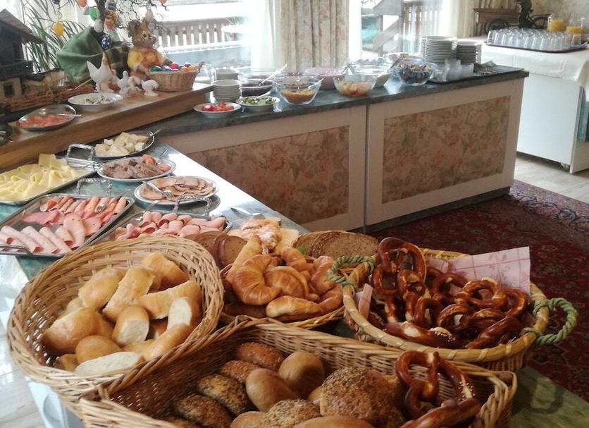 Buffet Photo