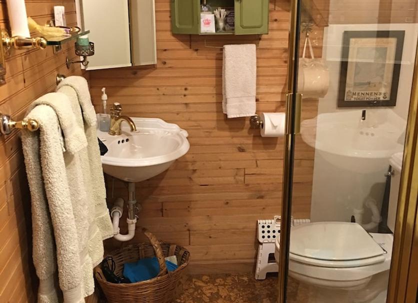 Bathroom Photo