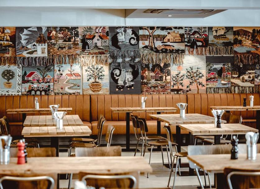 Restaurant Photo