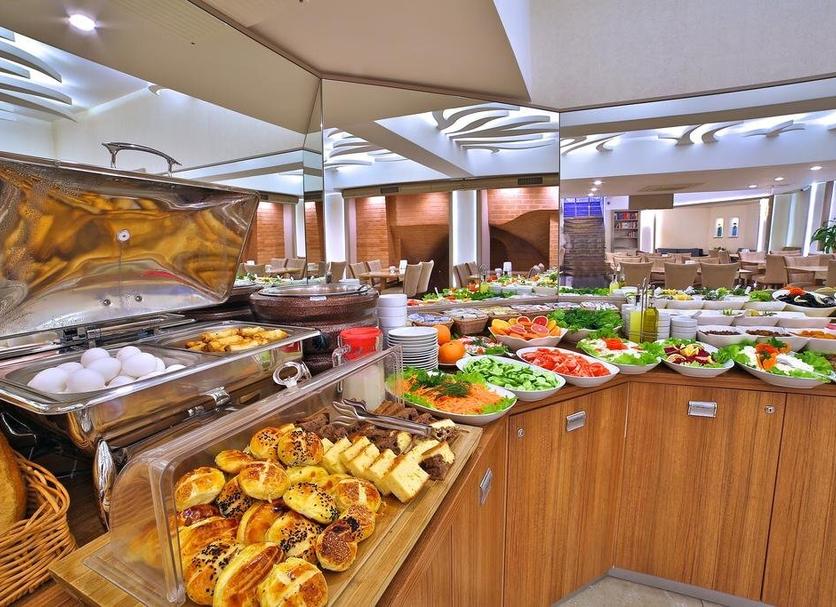Buffet Photo