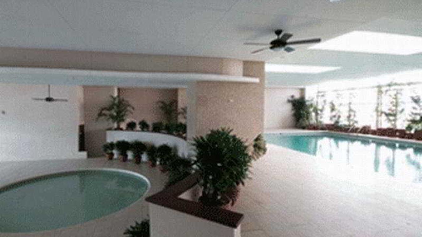 Regalia Tower Suites