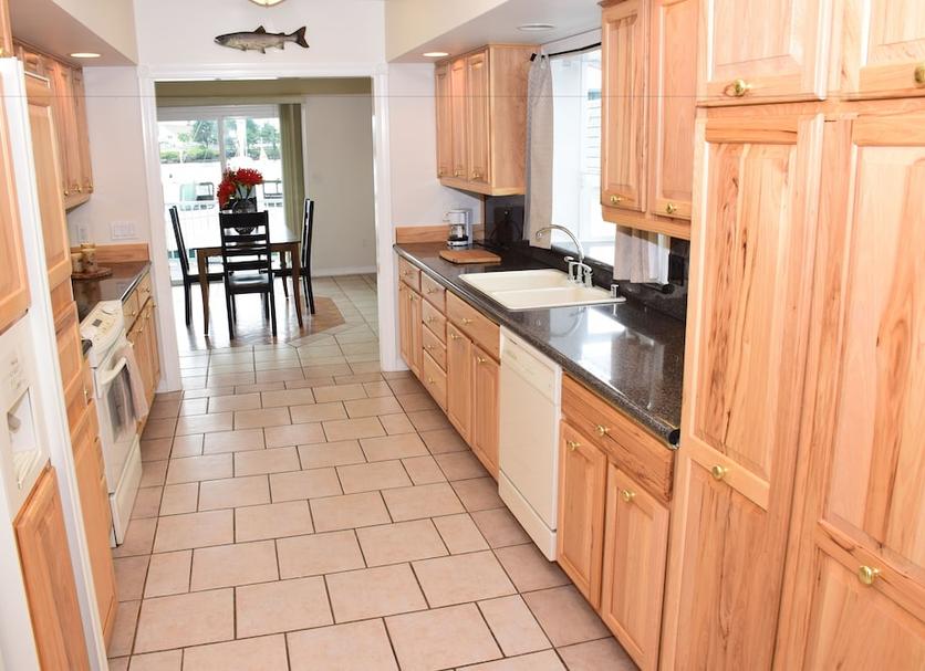 Kitchen Photo