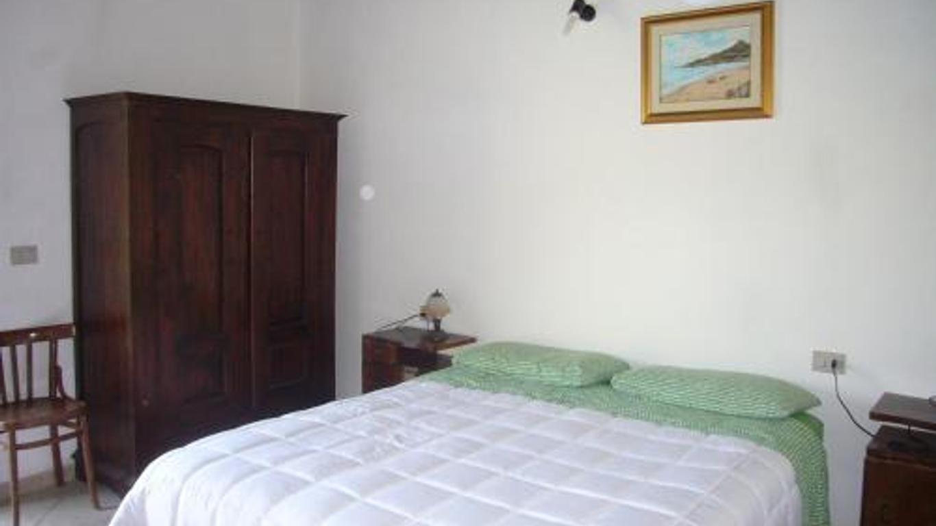 Su Trabi B&B