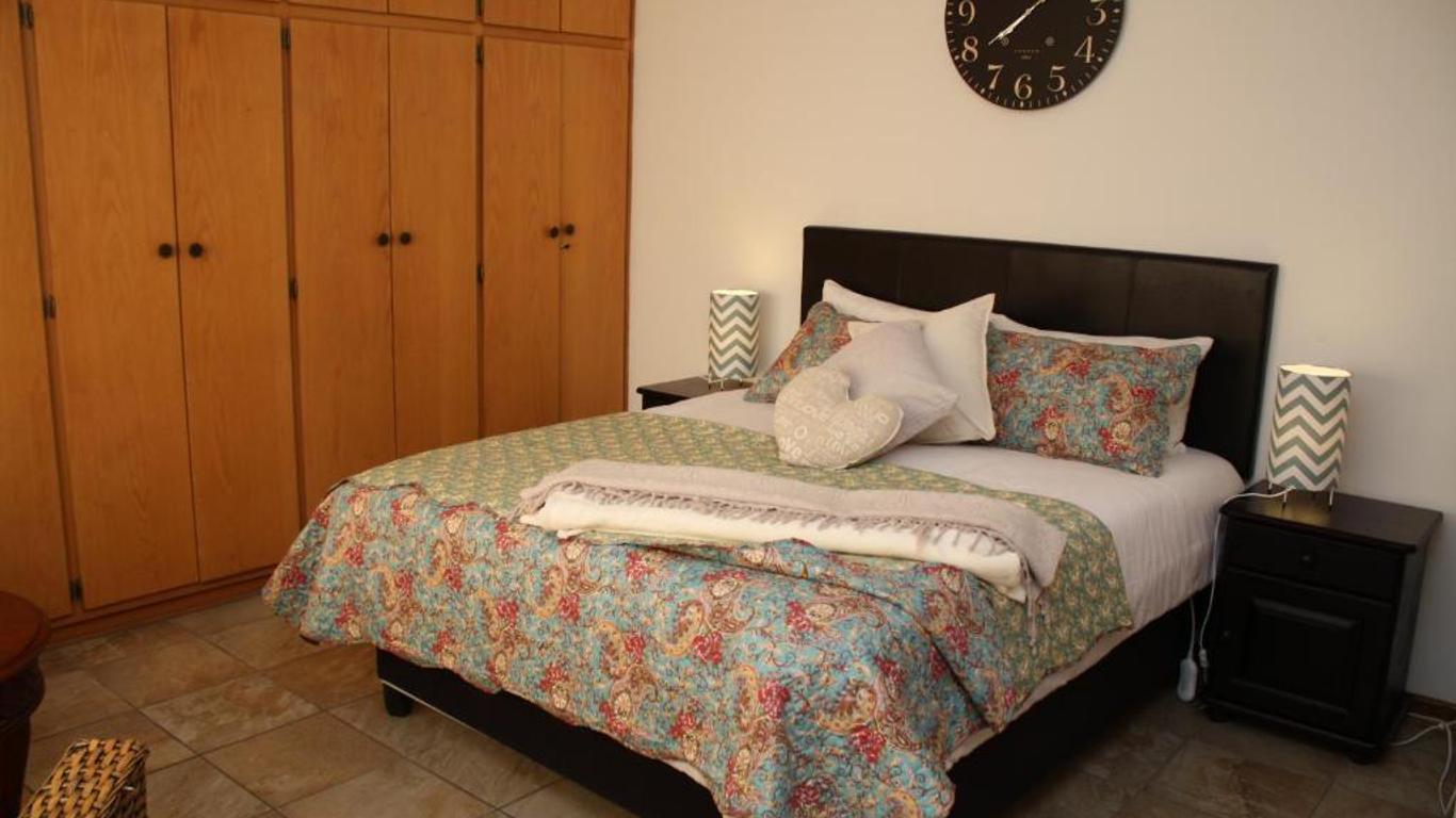 Cura Lodge