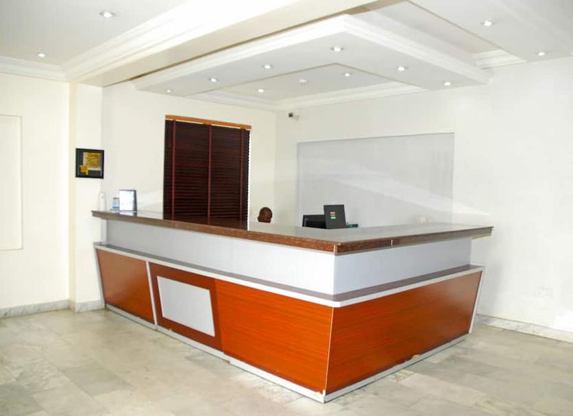 Front desk Photo