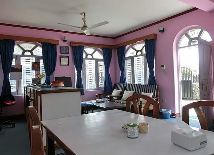 Dining room Photo