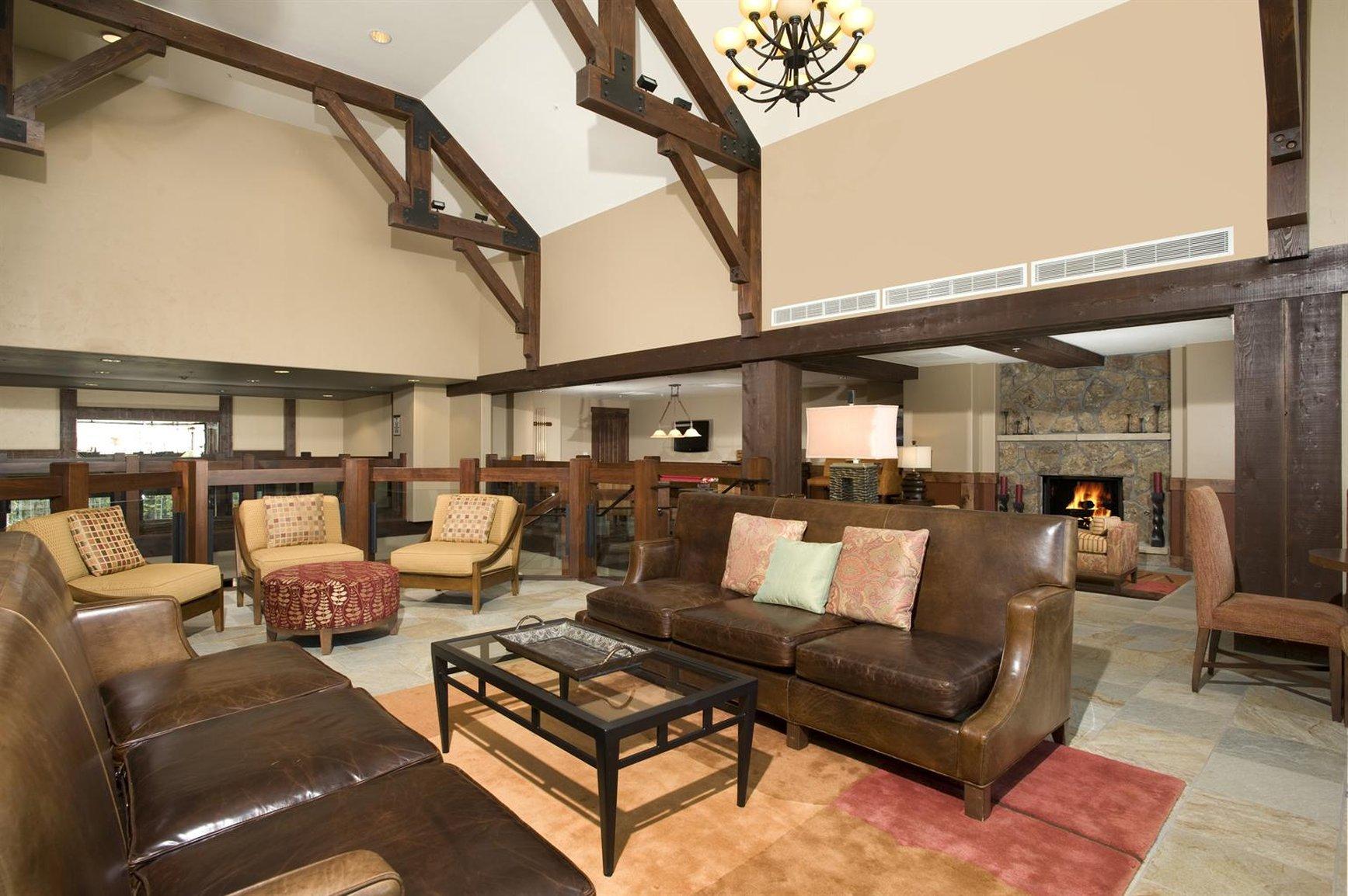 Crystal shop peak lodge