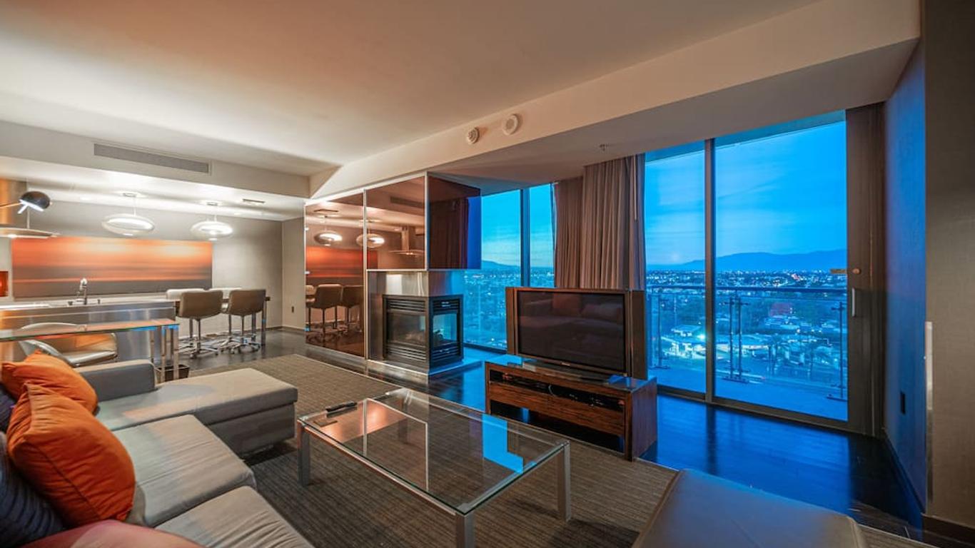 Stripviewsuites At Palms Place