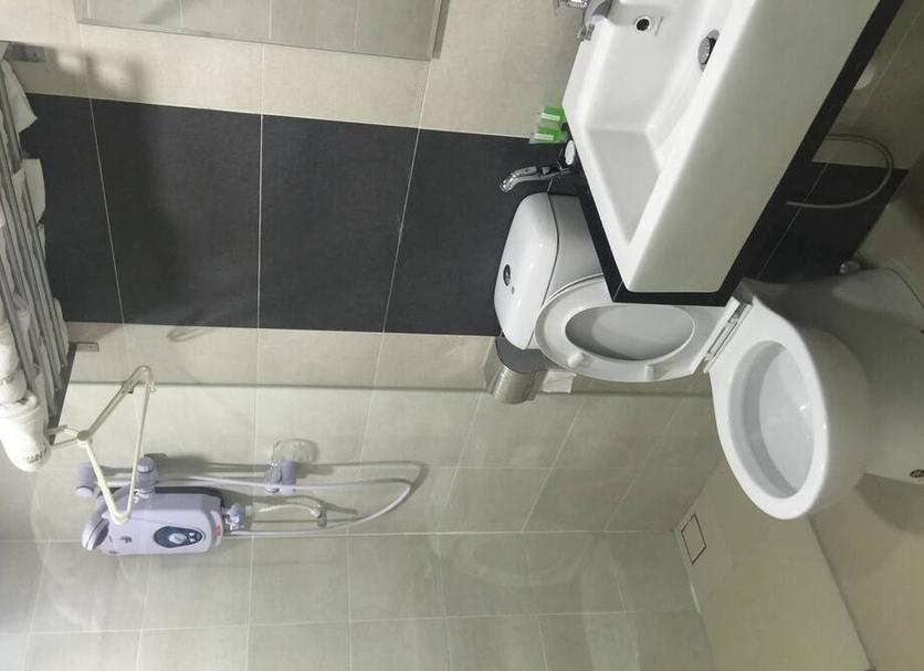 Bathroom Photo