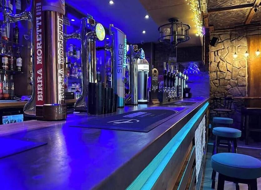 Bar Photo