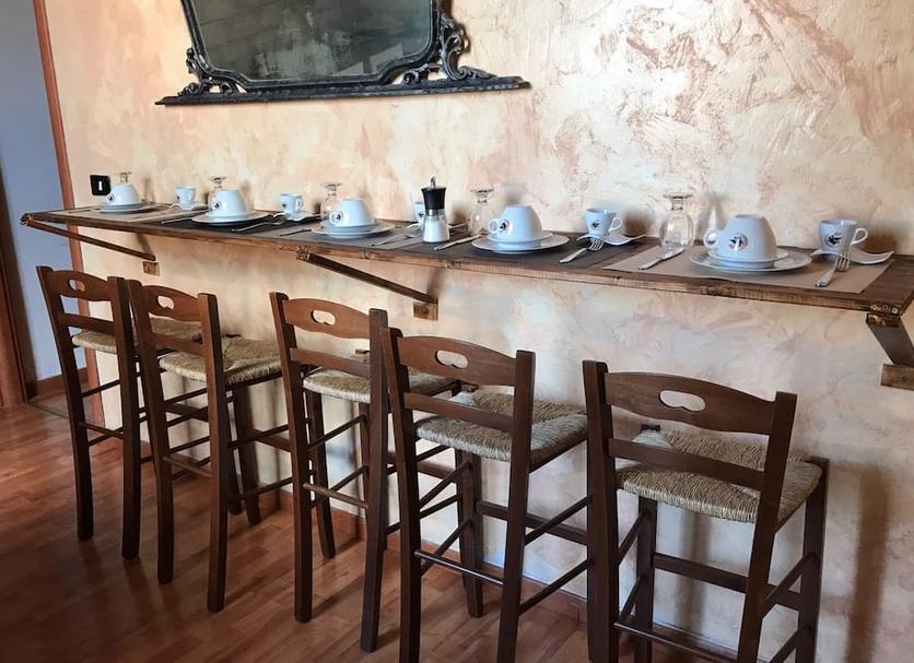Dining room Photo