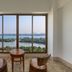 Real Madrid Holiday Island Style Hotel (Haikou Qilou Old Street) room with large bay and city view window