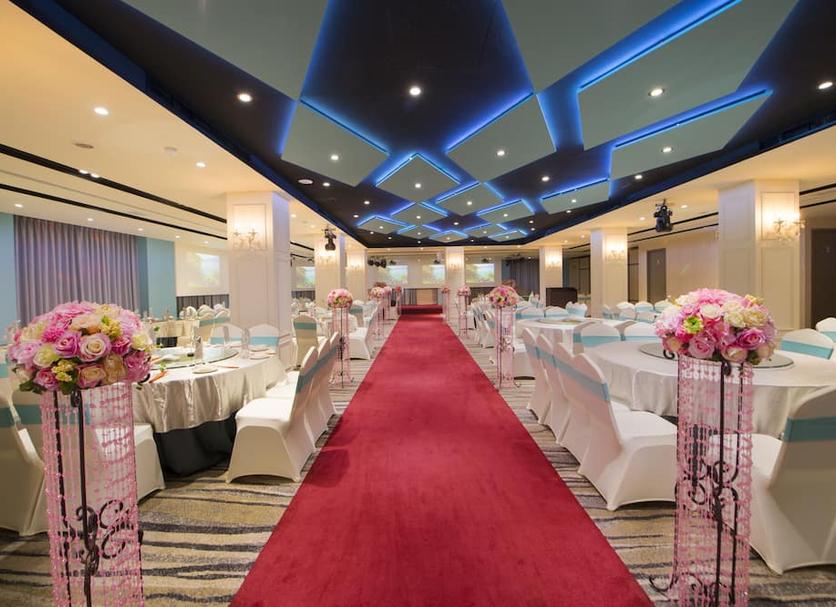 Banquet hall Photo