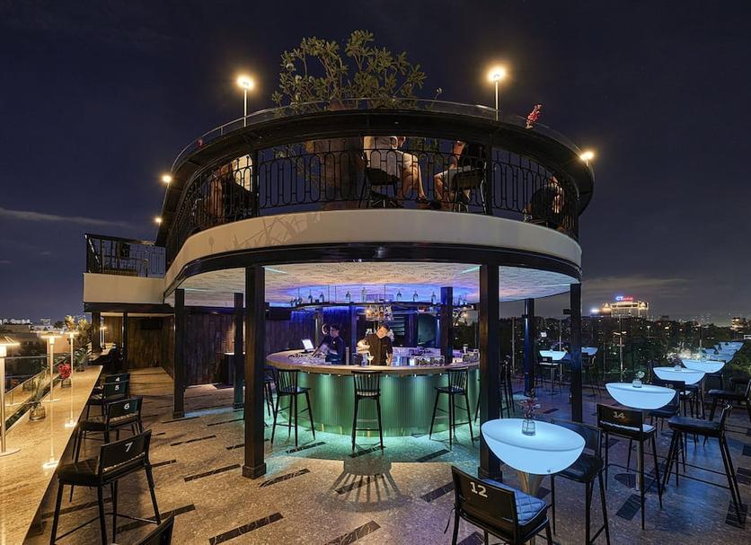 Bar Photo