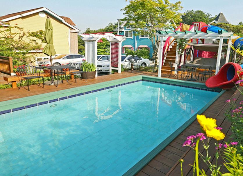 Pool Photo