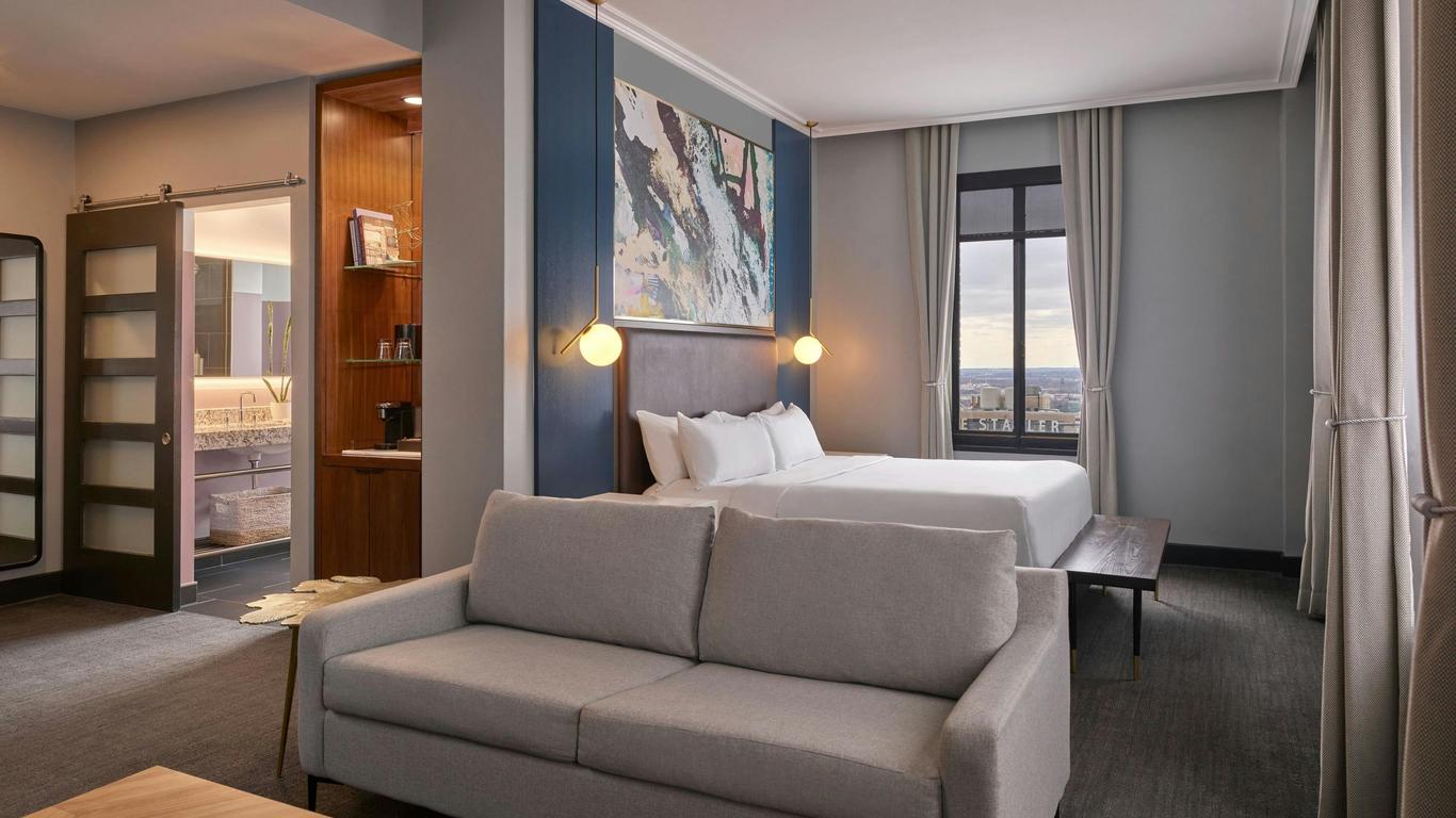 Renaissance Saint Elm Dallas Downtown Hotel