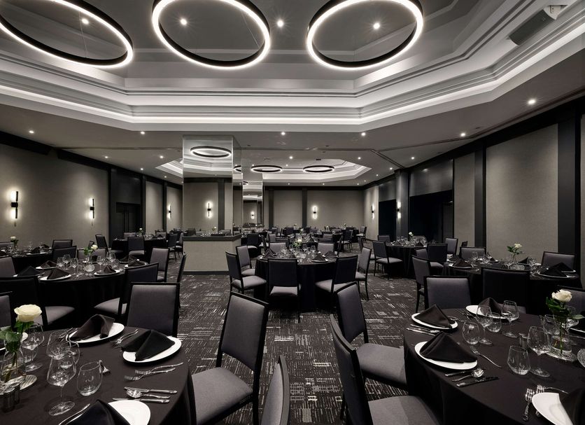Banquet hall Photo