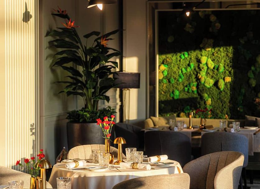 Restaurant Photo