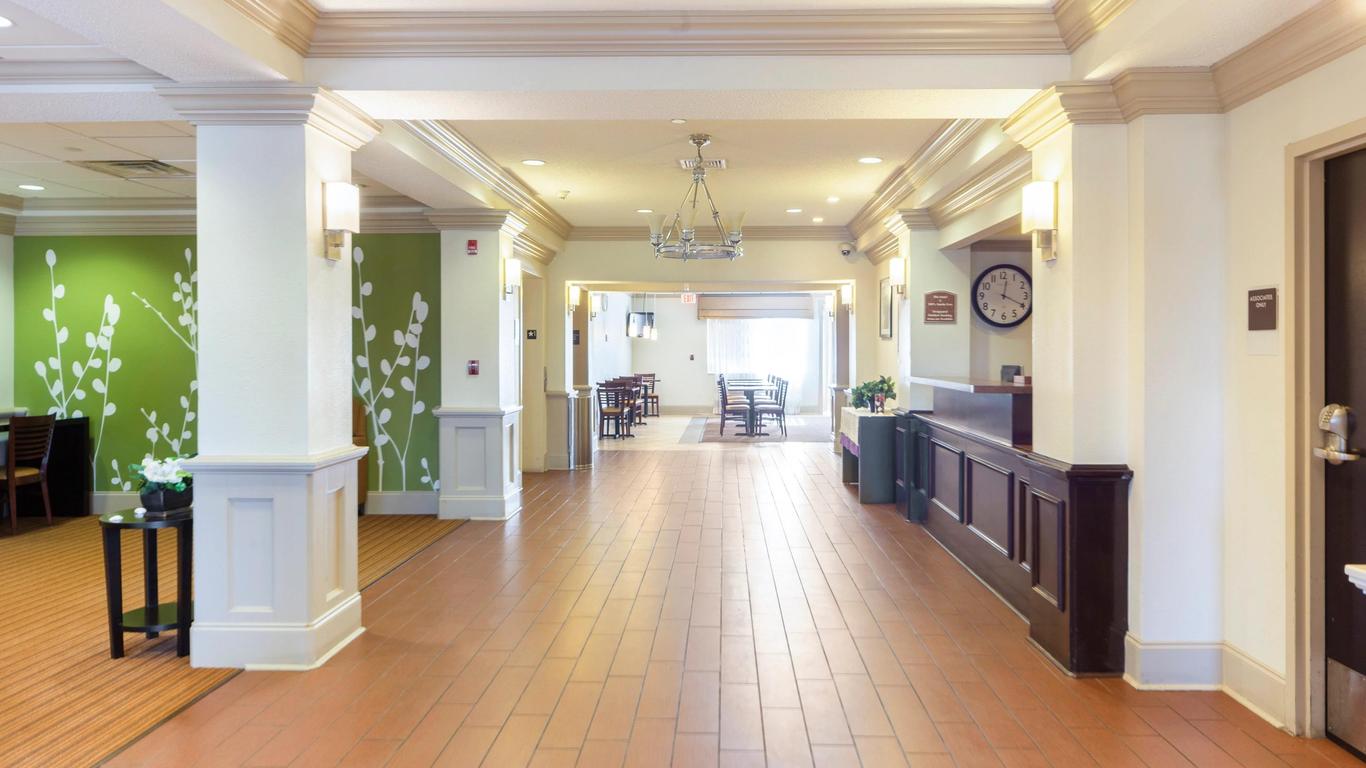 OYO Hotel Jackson Ms Downtown