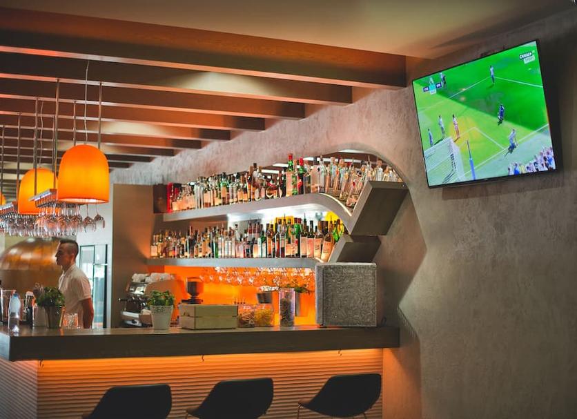 Bar Photo