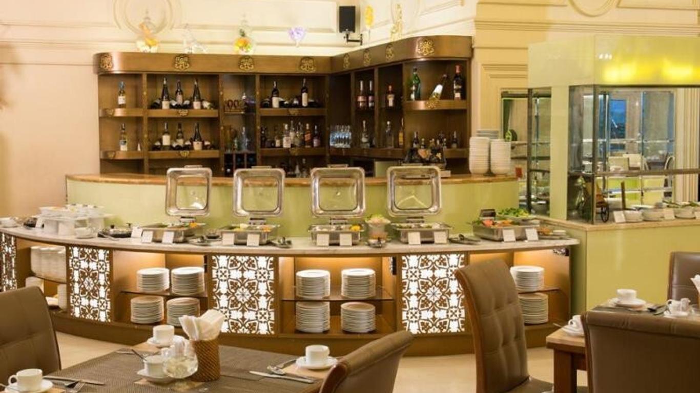 Star Hotel