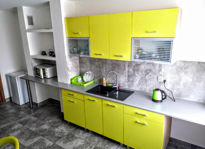 Kitchen Photo