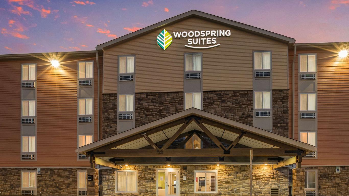 Woodspring Suites Detroit Farmington Hills