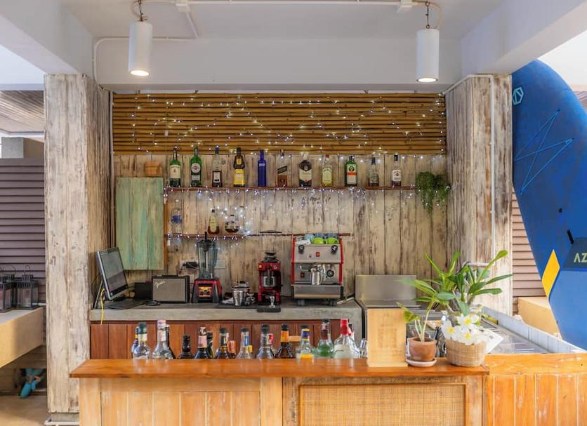 Bar Photo