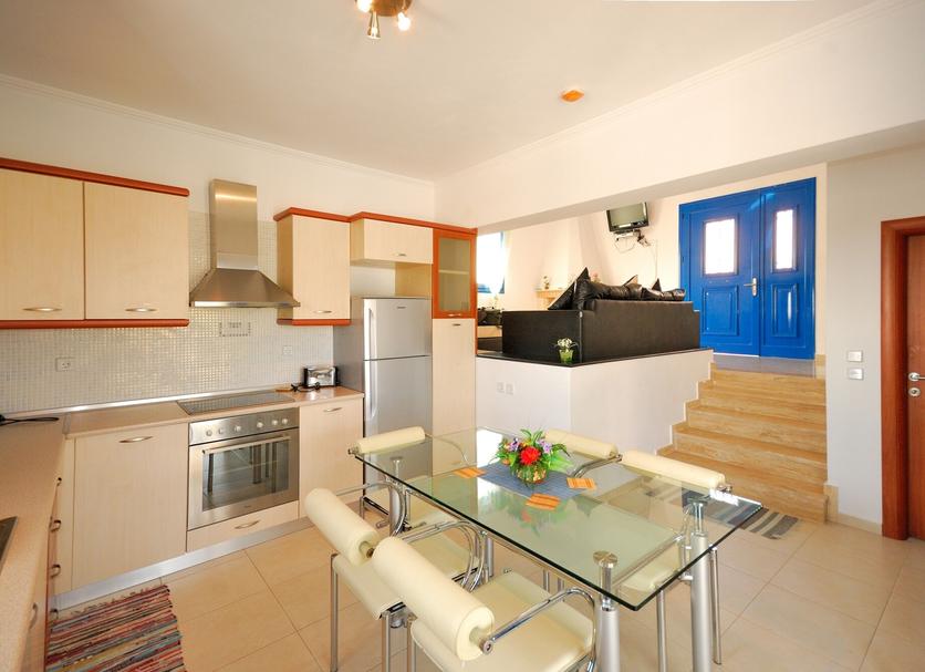 Kitchen Photo