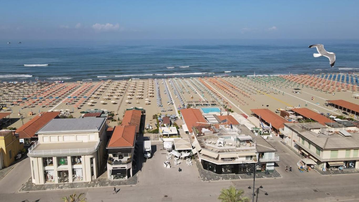 Villa Tina Hotel