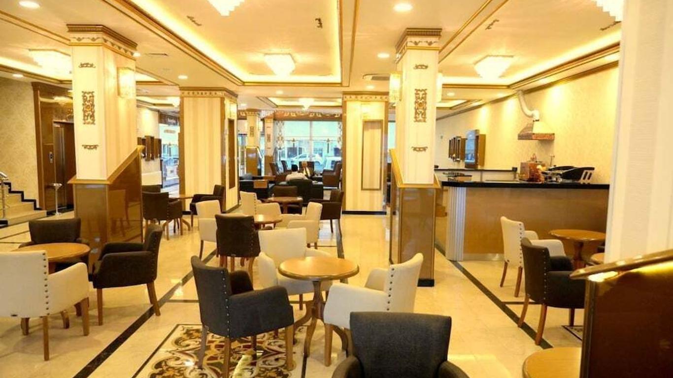 Tasar Royal Hotel