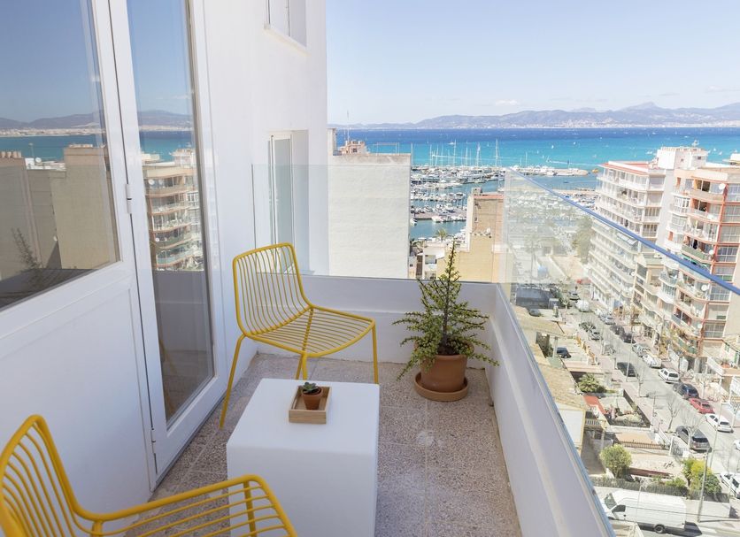 Balcony Photo