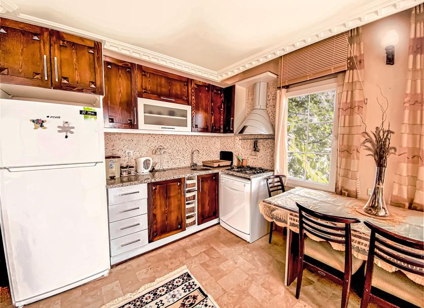 Kitchen Photo