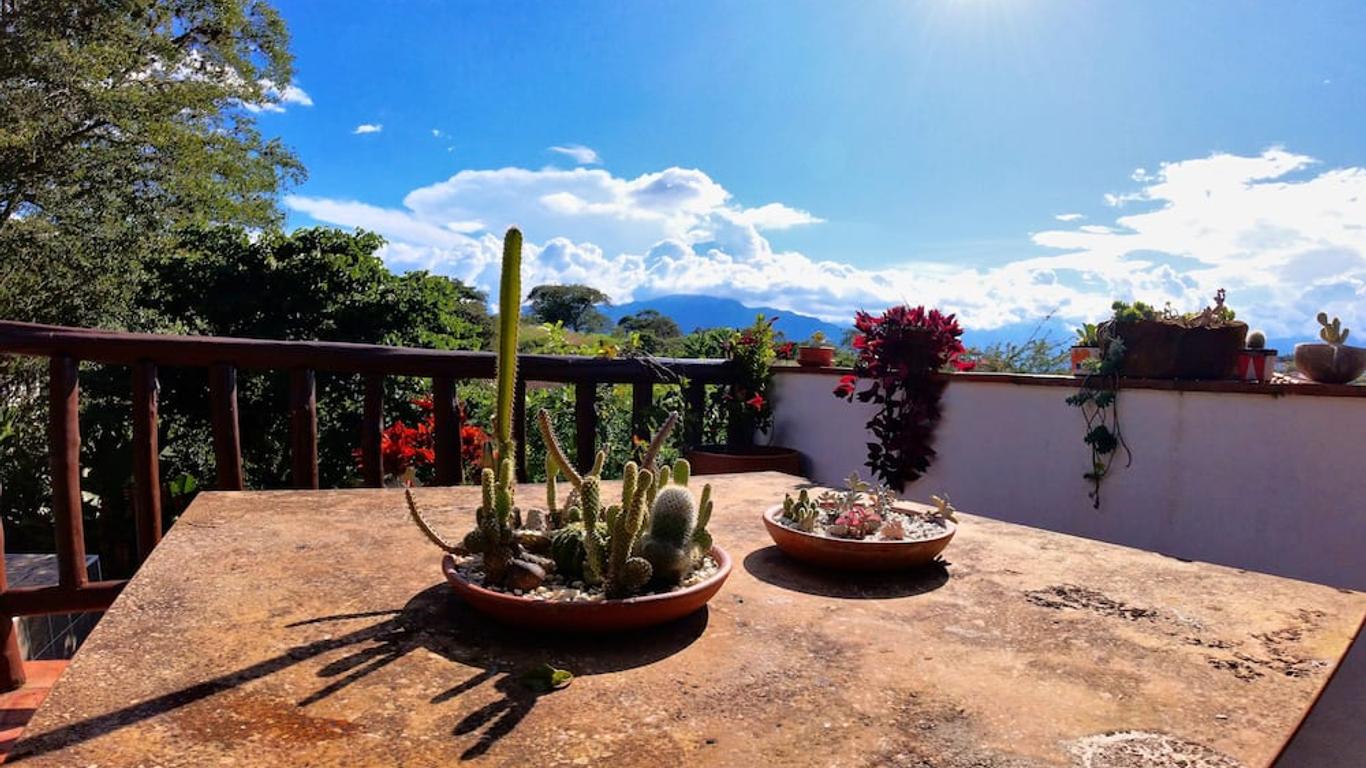 Hostal Santa Monica