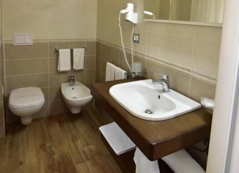 Bathroom Photo