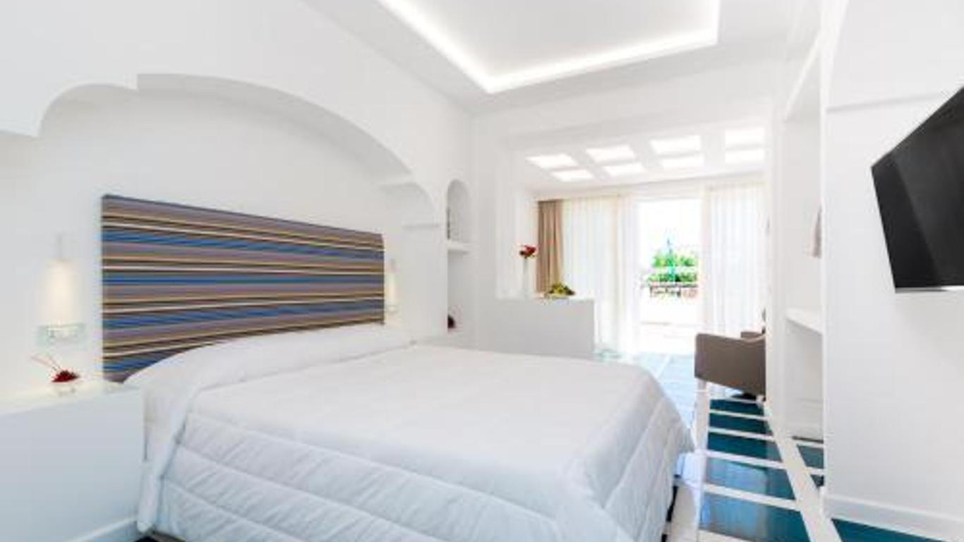 Quattro Passi Relais