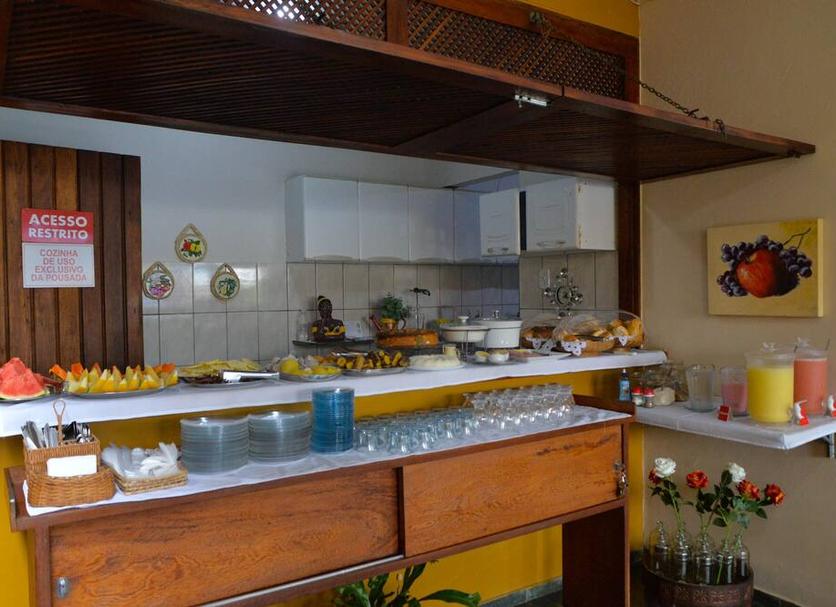 Buffet Photo