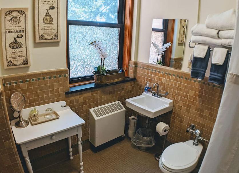 Bathroom Photo