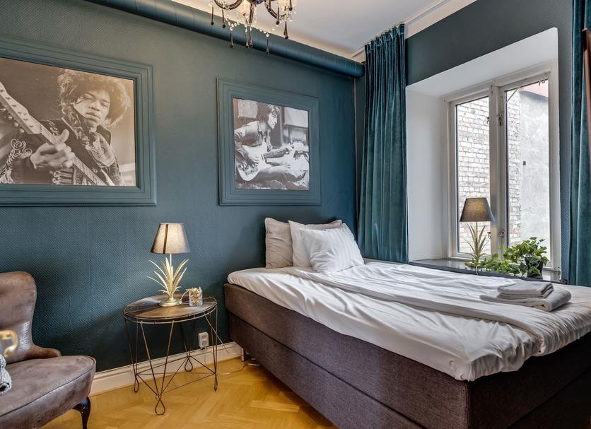 Bedroom Photo