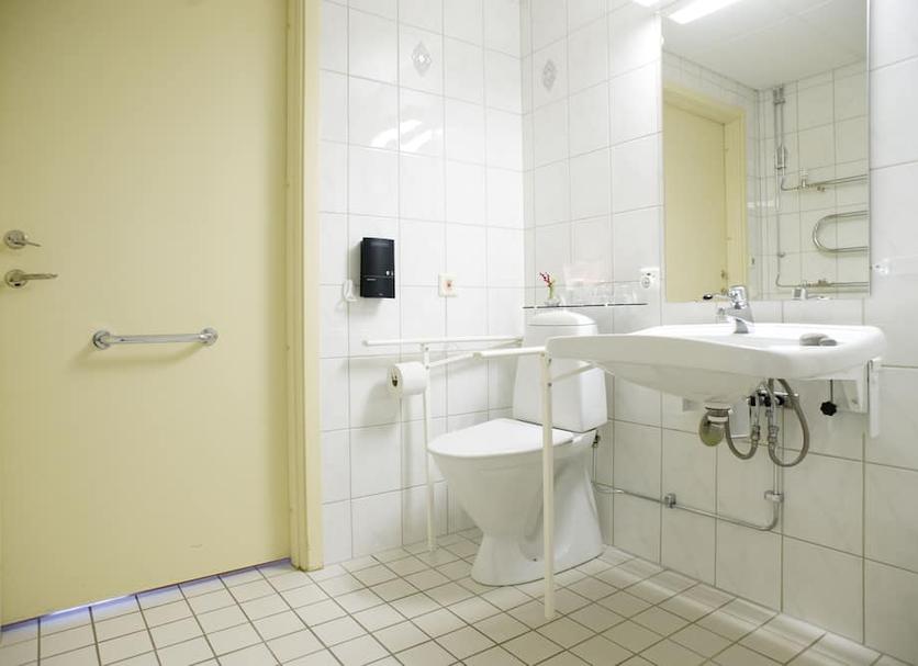 Bathroom Photo