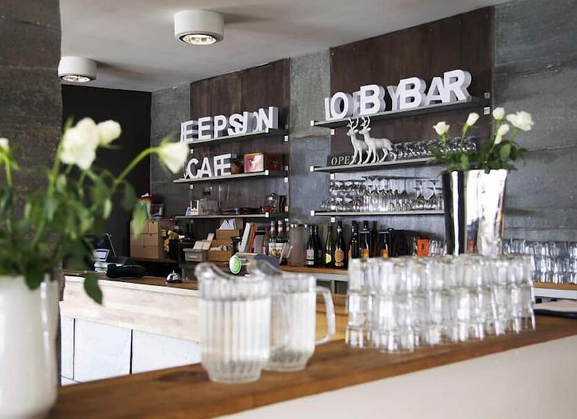 Bar Photo