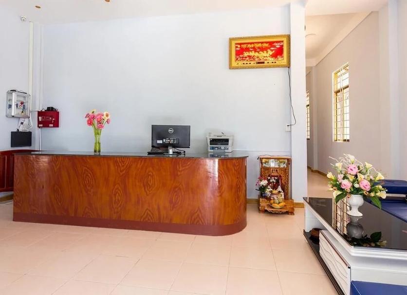 Front desk Photo